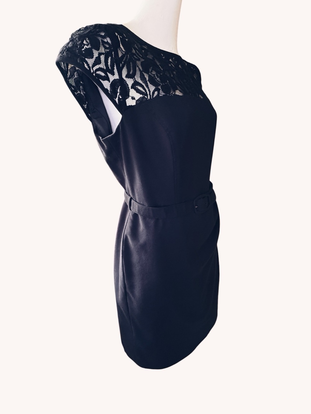 Rena Rowan Dresses Black Lace Yoke Sheath Dress Size 12 EUC